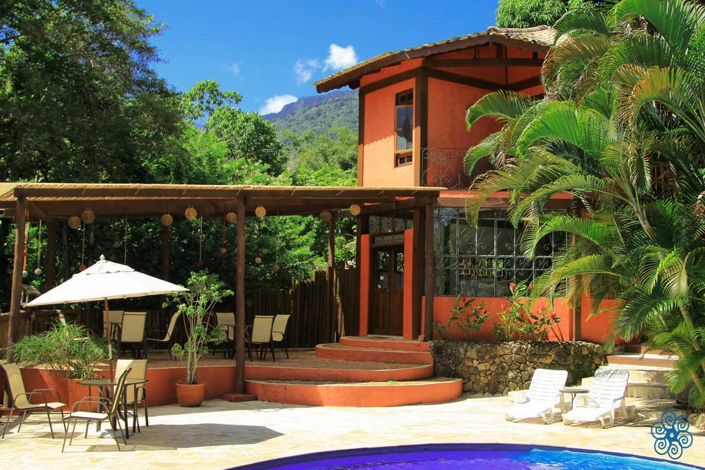 Pousada Villaggio Assis Ilhabela Bagian luar foto