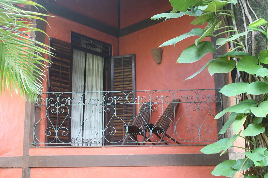Pousada Villaggio Assis Ilhabela Bagian luar foto