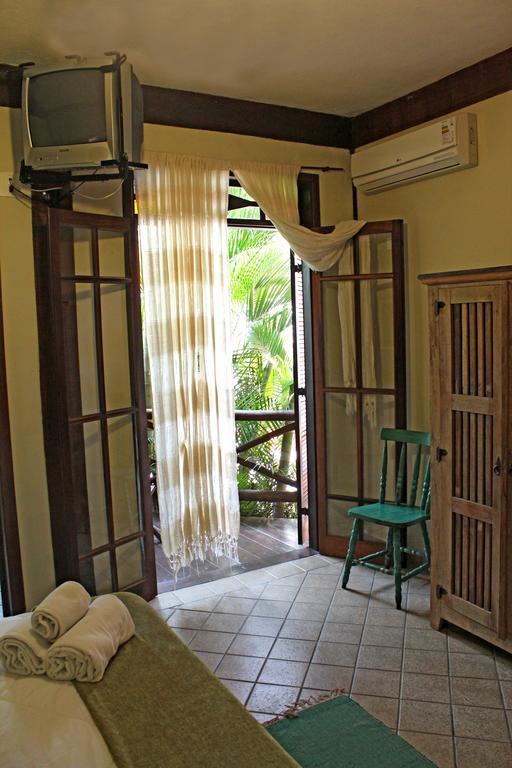 Pousada Villaggio Assis Ilhabela Bagian luar foto